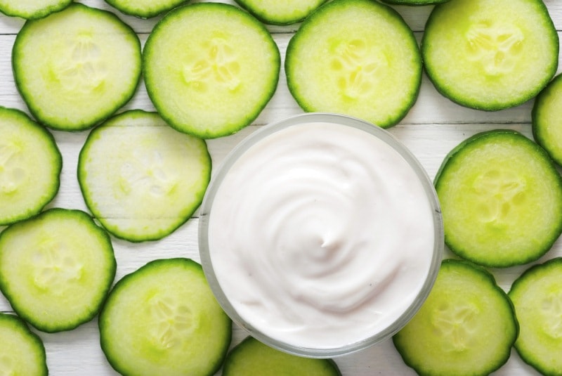 Cucumber-milk mask