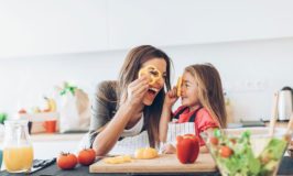 Best Kitchen Gadgets for Mom in 2019: Encourage Your Kids to Eat & Cook