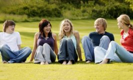 How Involved Should You Be in Your Teenagers Friendships?